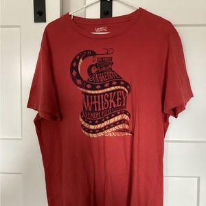 Cremieux short sleeve graphic tee in Red.